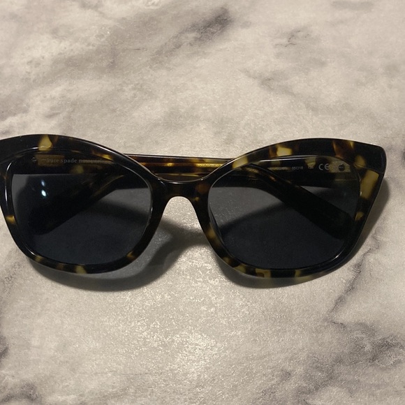 Kate Spade - Picture 5 of 16